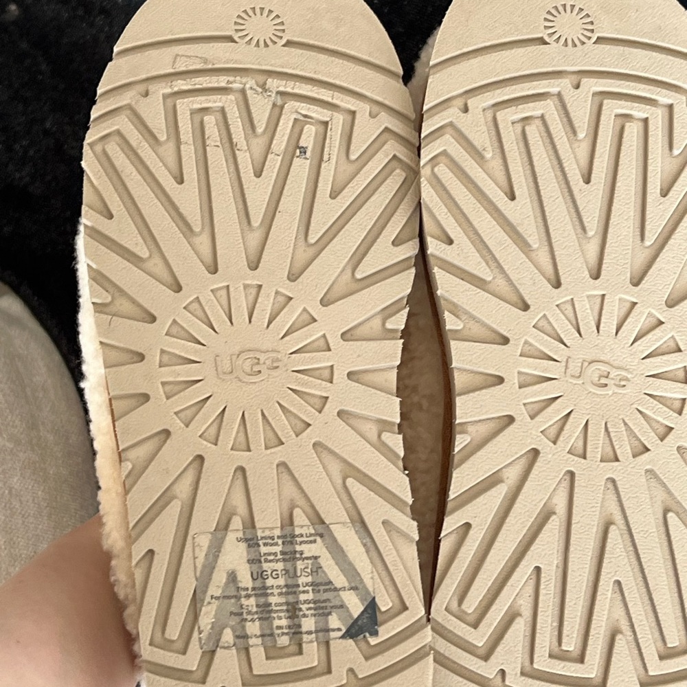 Ugg Tazz Braid Platform - Picture 2 of 3